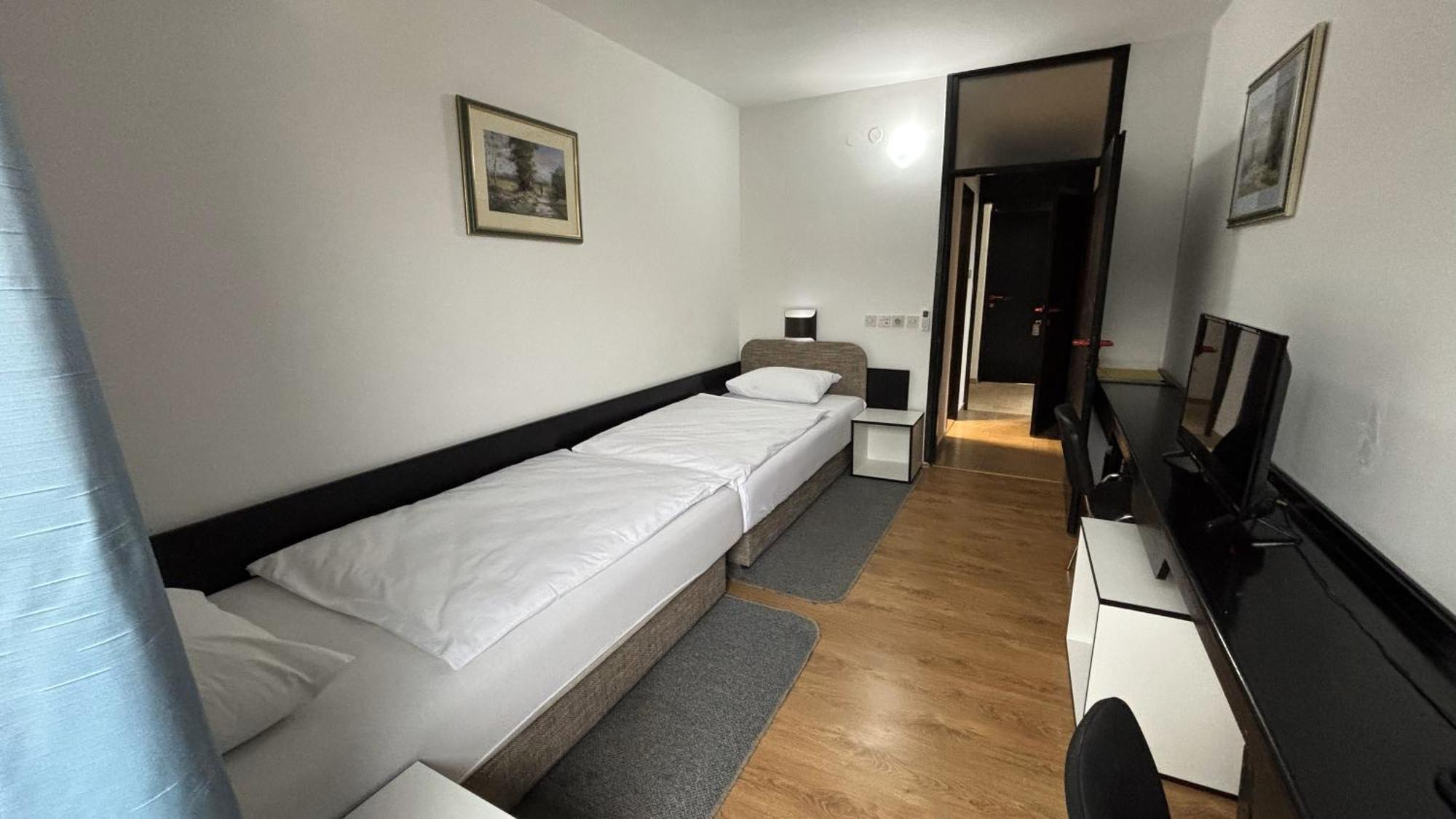Hotel Park Nasice Extérieur photo
